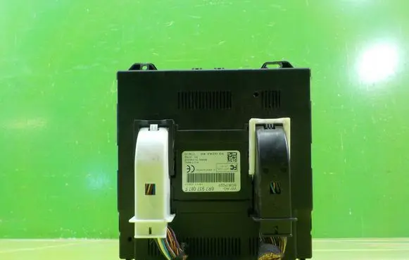 Skoda Fabia Mk2 (5J) Central body control module 6R7937087F