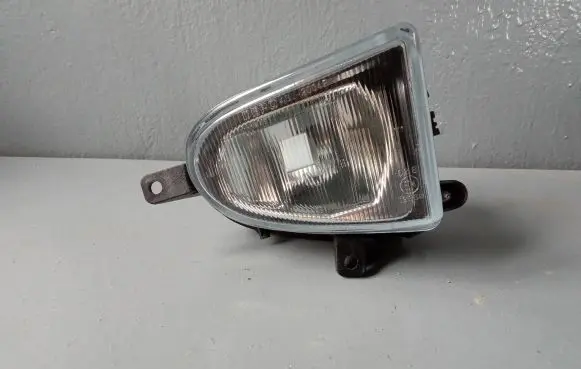 Volkswagen Sharan Front fog light