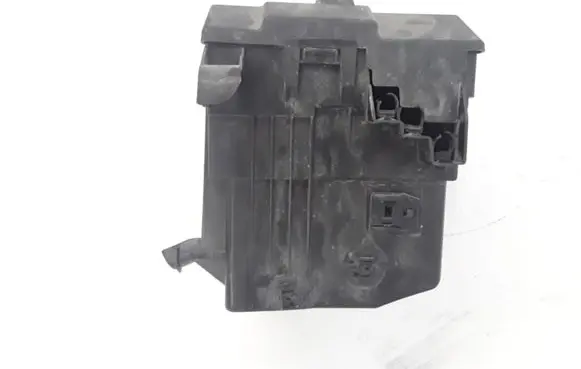 Renault Trafic II (X83) Fuse module