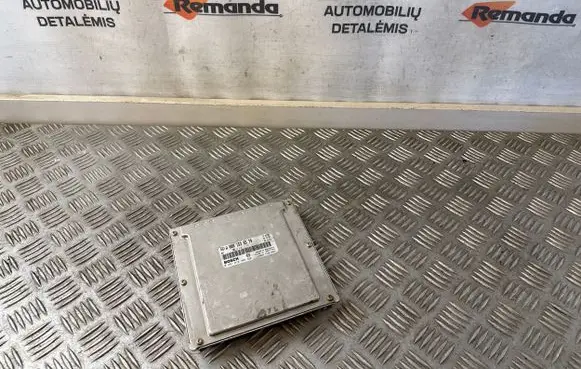 Mercedes-Benz C W203 Engine control unit/module A0001536579 021010909