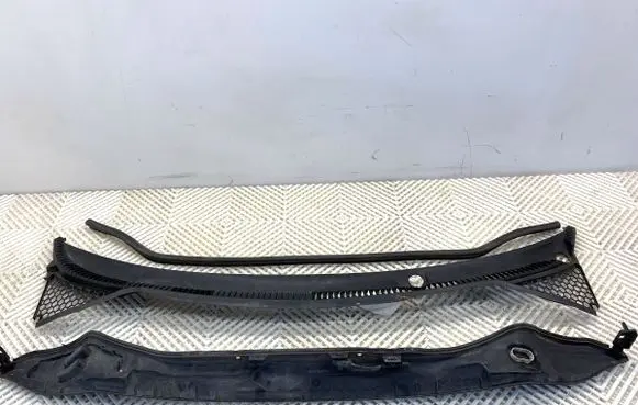 Peugeot 207 Wiper trim 9654550780