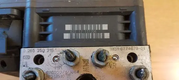 BMW 5 E60 E61 ABS Pump 0265960326 677467901