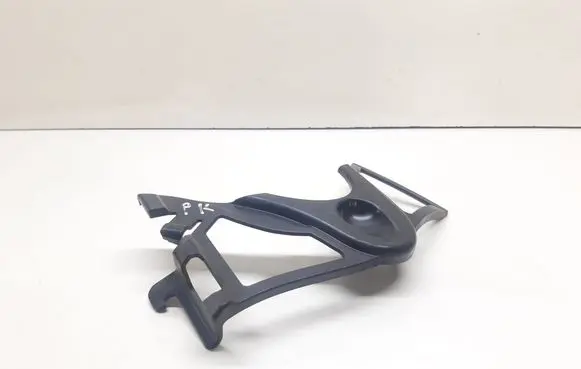 BMW 7 E65 E66 Fender mounting bracket 7142323 51117142323