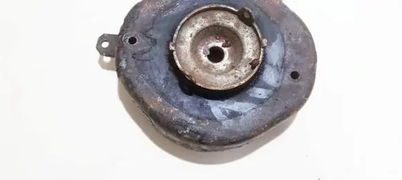Coil spring mount