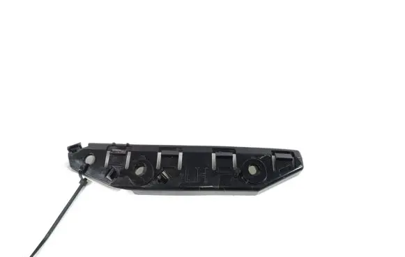 Front bumper mounting bracket