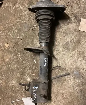 Peugeot 807 Front shock absorber/damper