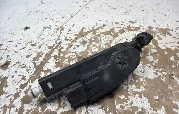 Volvo S80 Headlight washer spray nozzle 30663580