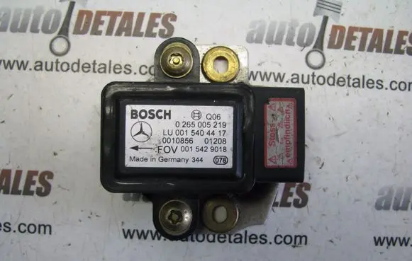 Mercedes-Benz A W168 ESP acceleration yaw rate sensor 0015404417
