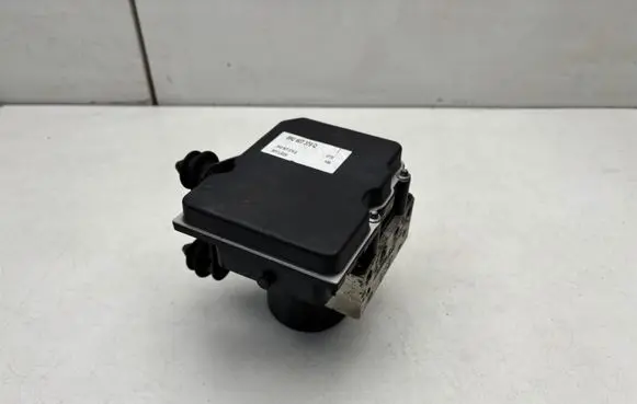 Audi A4 S4 B8 8K ABS Pump 8K0907379Q 8K0614517BC 0265236081