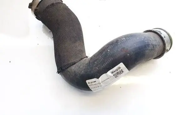 Audi Q7 4L Intercooler hose/pipe 7L6145738A