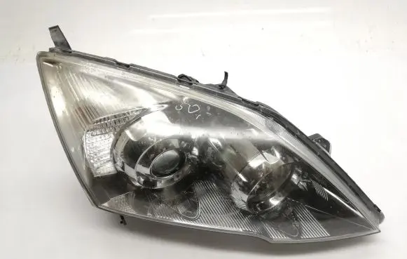 Honda CR-V Headlight/headlamp P6916R