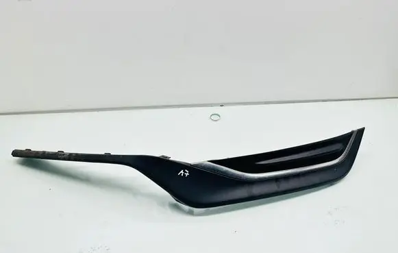 Volvo V60 Front bumper lower grill 31425113