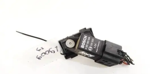 Skoda Octavia Mk2 (1Z) Glow plug pre-heat relay 0281003038