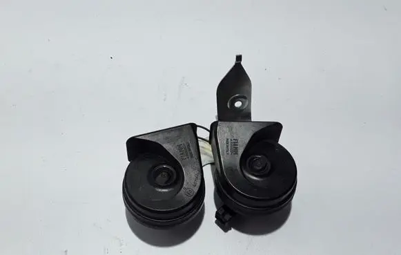 Renault Captur Horn signal 256105140R