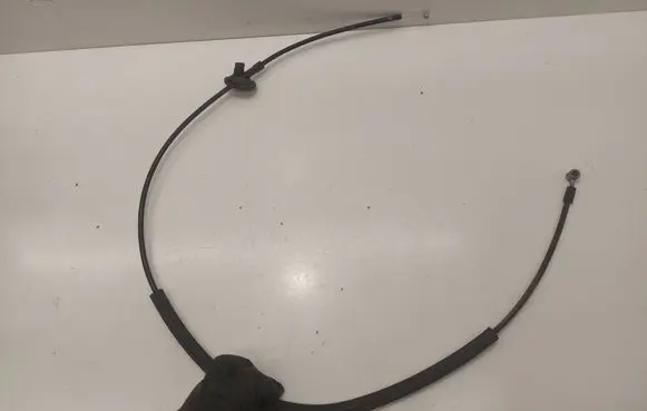 Skoda Octavia Mk3 (5E) Engine bonnet/hood lock release cable 5E0823535B