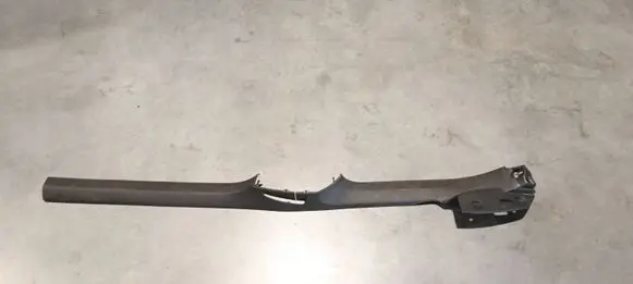 Volkswagen PASSAT B7 Front sill trim cover 3C0853370