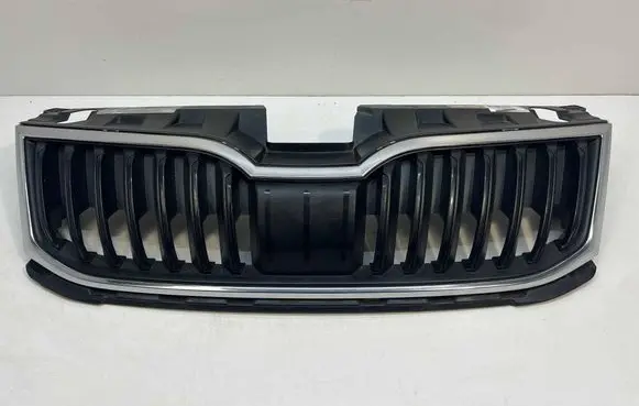 Skoda Octavia Mk3 (5E) Front bumper upper radiator grill 5E0853653A 3200201114