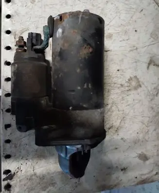 Audi A6 S6 C6 4F Starter motor 059911024