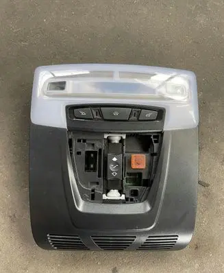 BMW X5 F15 Front seat light 6820188