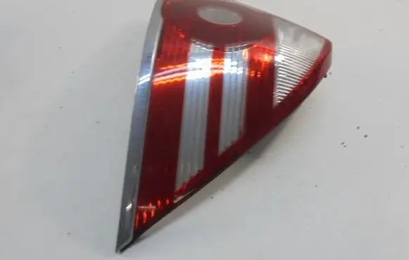 Ford Mondeo Mk III Rear/tail lights 6S7113404A