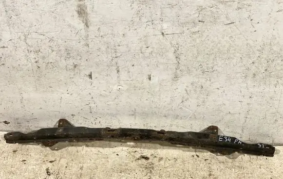 BMW 5 E34 Top upper radiator support slam panel