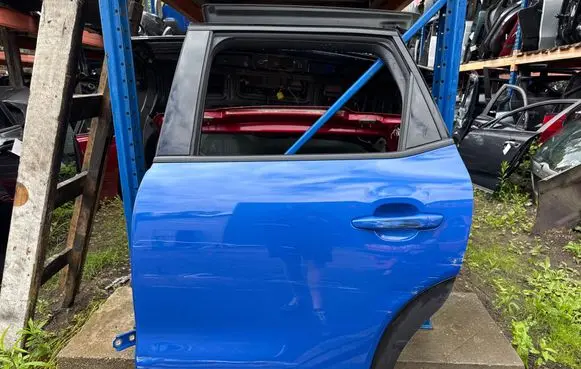 Citroen C3 Aircross Rear door