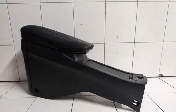 Honda Civic Armrest 8340ASMG 31317006 274751
