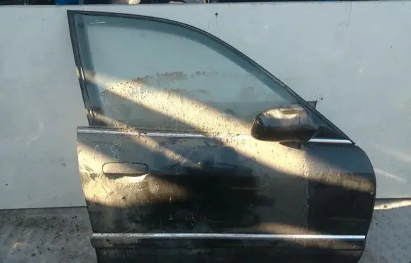 Audi A8 S8 D2 4D Front door