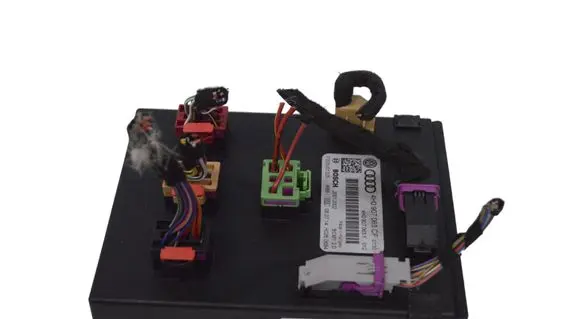 Audi A7 S7 4G Central body control module 4H0907063F 4H0907063CF