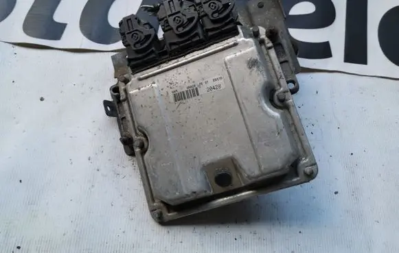 Citroen Xsara Picasso Engine control unit/module 6NA2XFE07 0281010595