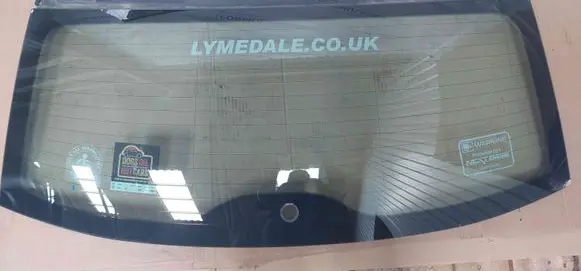 BMW 5 E60 E61 Rear windscreen/windshield window 43R001026