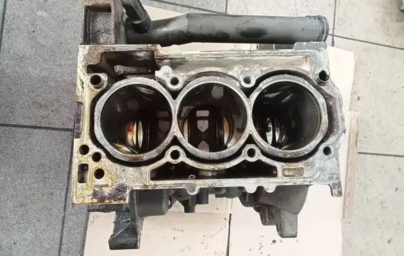 Skoda Fabia Mk2 (5J) Engine block 03D103019M