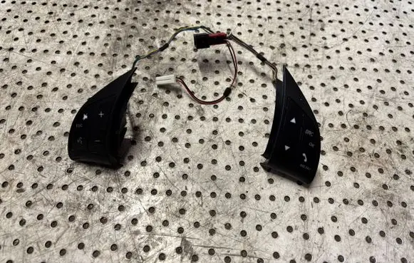 Opel Combo D Steering wheel buttons/switches 3414278 3414278VA