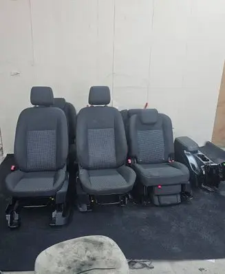 Seat set