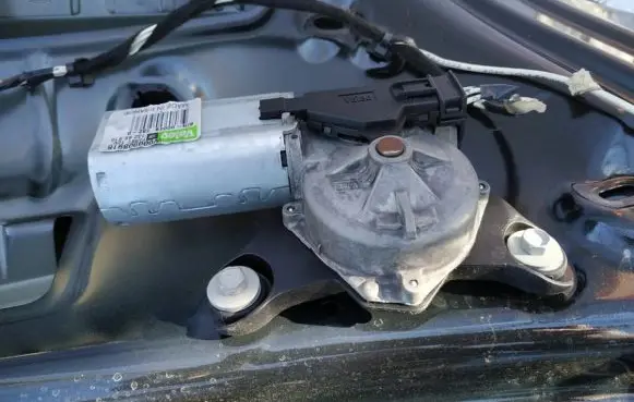 Opel Insignia A Rear window wiper motor 13269910