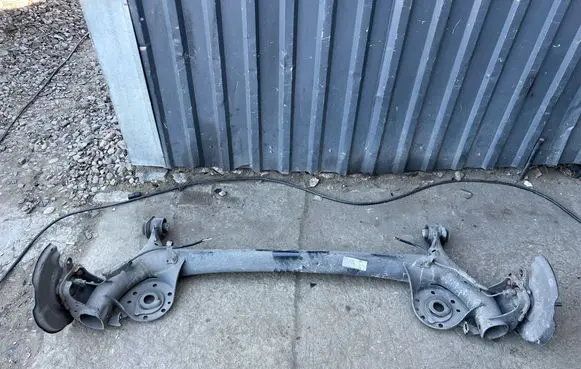Toyota Yaris XP210 Rear axle beam 
