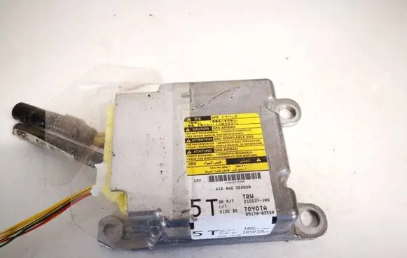 Toyota Auris 150 Airbag control unit/module 8917002560 89170-02560
