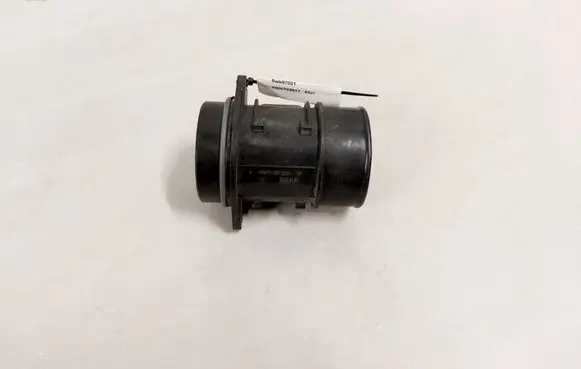 Nissan Juke I F15 Mass air flow meter 5WK97021 8200702517