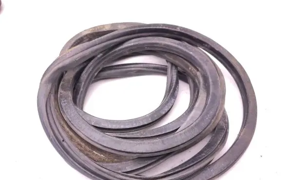 Mercedes-Benz Sprinter W906 Sliding door rubber seal 