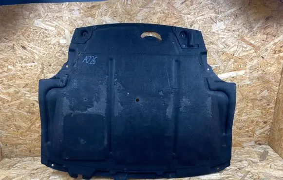 Ford Fiesta Engine splash shield/under tray R4ZQA