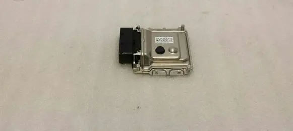 Mercedes-Benz S W222 Reducing agents exhaust control unit A0009002004