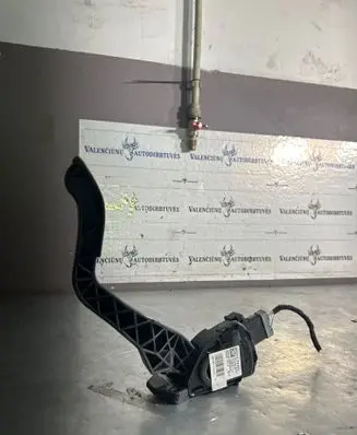 Peugeot 2008 I Accelerator throttle pedal 9671433780 0404845 16032013