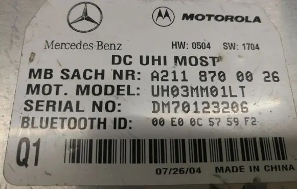 Mercedes-Benz E W211 Bluetooth control unit module A2118700026 2118700026