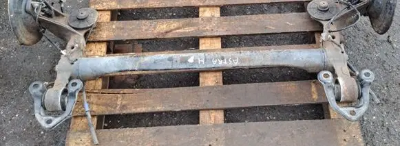 Opel Astra H Rear beam 