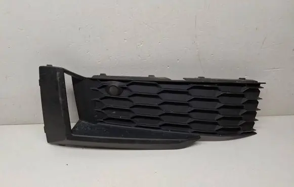 Skoda Kodiaq Front bumper lower grill 565807367C