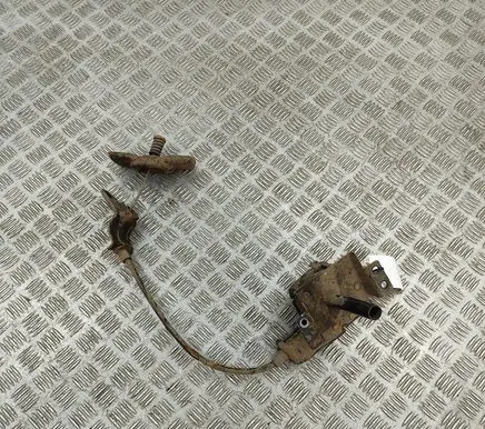 Mercedes-Benz Sprinter W907 W910 Spare wheel mounting bracket A9104000900