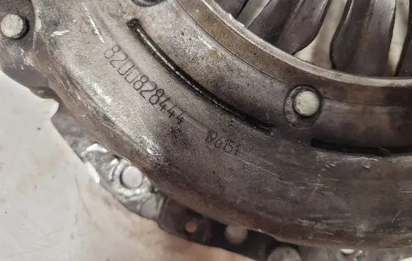 Renault Master II Pressure plate 8200828444