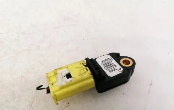 Toyota Auris 150 Airbag deployment crash/impact sensor 8983102060 89831-02060
