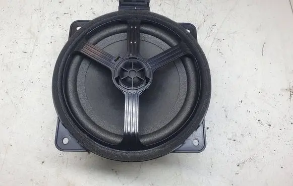 KIA Sorento Rear door speaker 963403S200 28214S0061 8941010903A