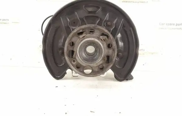 Mercedes-Benz E W213 Rear wheel hub 2133503205 0004230100